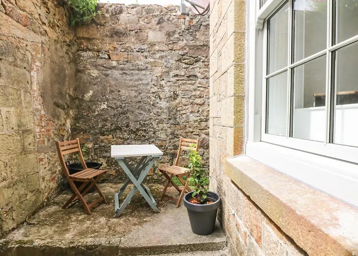 1 Regents Mews