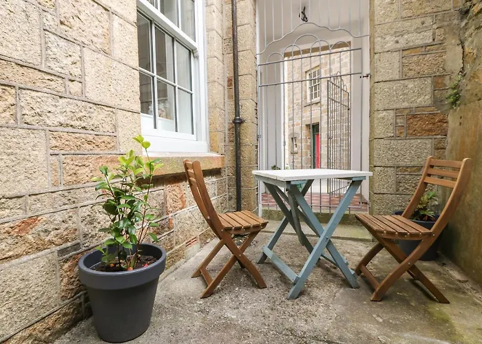 1 Regents Mews
